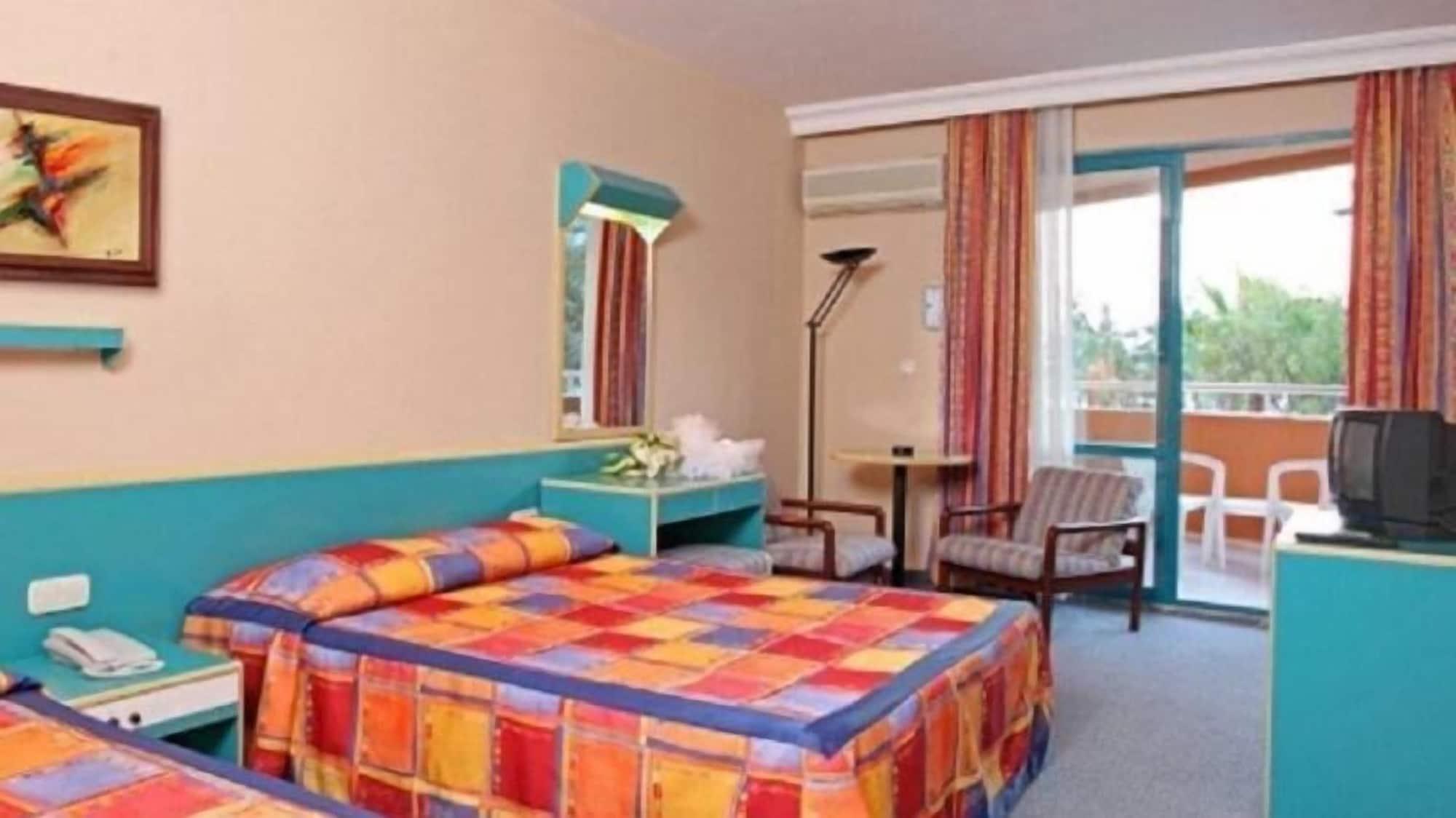 Merlin Park Hotel 3*